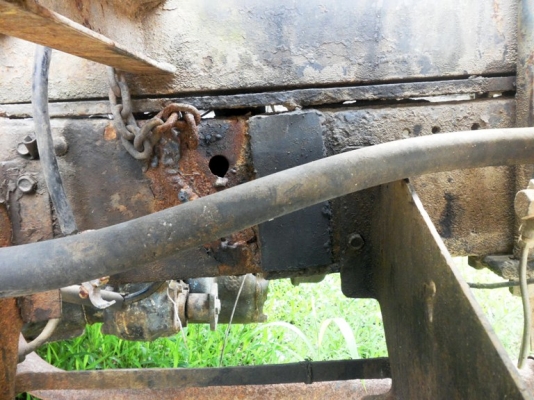 ขายรถบรรทุก 6 ล้อ ISUZU ท้ายลาด (ทะเบียน) บรรทุกแบ๊คโฮ PC-20 ถึง PC-60 ได้ (ราคาสุดท้ายครับ) ขายรถบรรทุก 6 ล้อ ISUZU ท้ายลาด (ทะเบียน) บรรทุกแบ๊คโฮ PC-20 ถึง PC-60 ได้ (ราคาสุดท้ายครับ)