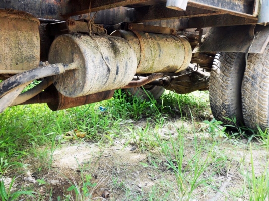 ขายรถบรรทุก 6 ล้อ ISUZU ท้ายลาด (ทะเบียน) บรรทุกแบ๊คโฮ PC-20 ถึง PC-60 ได้ (ราคาสุดท้ายครับ) ขายรถบรรทุก 6 ล้อ ISUZU ท้ายลาด (ทะเบียน) บรรทุกแบ๊คโฮ PC-20 ถึง PC-60 ได้ (ราคาสุดท้ายครับ)