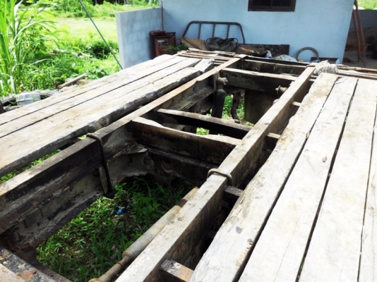 ขายรถบรรทุก 6 ล้อ ISUZU ท้ายลาด (ทะเบียน) บรรทุกแบ๊คโฮ PC-20 ถึง PC-60 ได้ (ราคาสุดท้ายครับ) ขายรถบรรทุก 6 ล้อ ISUZU ท้ายลาด (ทะเบียน) บรรทุกแบ๊คโฮ PC-20 ถึง PC-60 ได้ (ราคาสุดท้ายครับ)