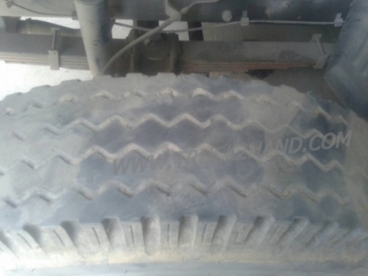 รถบรรทุก 6 ล้อ HINO สมอทอง