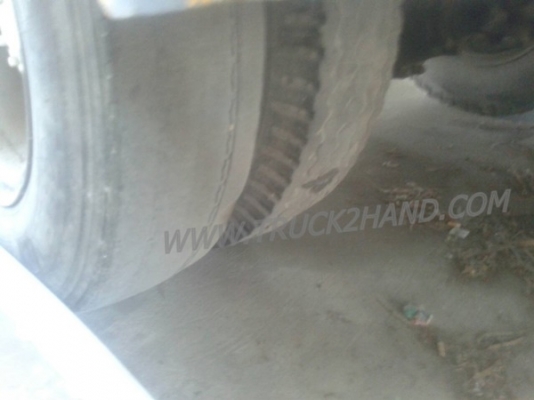 รถบรรทุก 6 ล้อ HINO สมอทอง