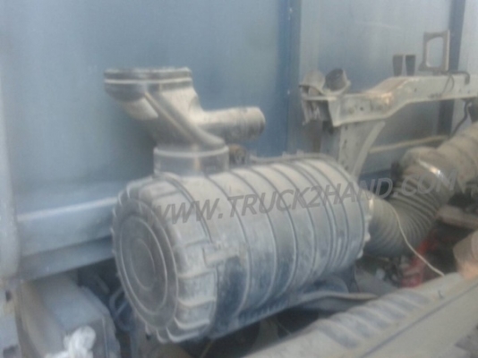 รถบรรทุก 6 ล้อ HINO สมอทอง