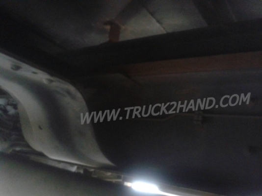 รถบรรทุก 6 ล้อ HINO สมอทอง