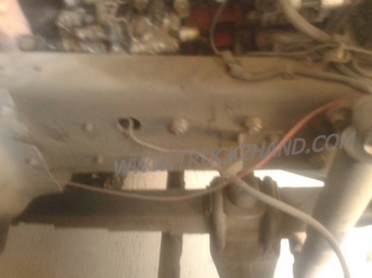 รถบรรทุก 6 ล้อ HINO สมอทอง