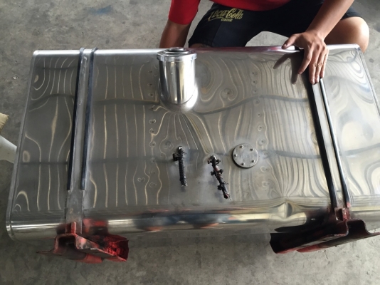 ถังน้ำมันเลส 300 ลิตร เก่าญี่ปุ่น