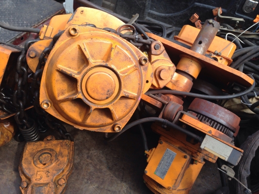 ขายรอกไฟฟ้า Kito 5ton 380v อุปกรณ์ครบ พร้อมใช้งาน ขายรอกไฟฟ้า Kito 5ton 380v อุปกรณ์ครบ พร้อมใช้งาน