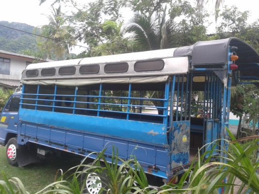 6ล้อ อีซูสุ  NPR  110แรงม้า   พร้อมใช้งาน