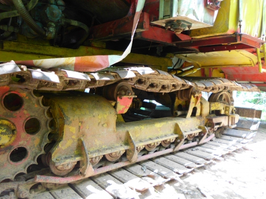 ขายรถเกี่ยวเกษตรพัฒนา อุ้ม 2ตัน ตัวเดิน 10 เครื่อง Hino 195 เทอร์โบ หน้าเกี่ยว 2.8 ปั้มไดกิ้นคู่22 สนใจติดต่อ 0808255385,0810707634 ฉลาดศิลป์