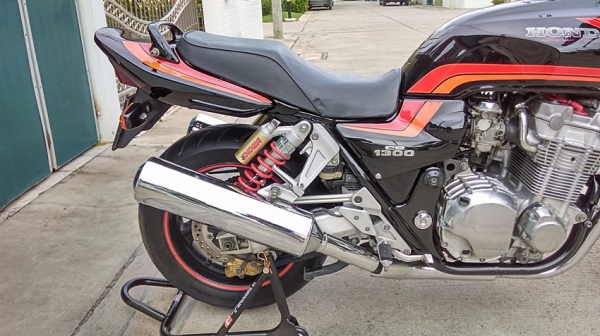 Honda Cb1300 ปี2001 สภาพสวย พร้อมใช้ครับ Honda Cb1300 ปี2001 สภาพสวย พร้อมใช้ครับ