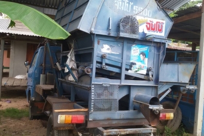 ขายครับของถูกมาอีกแล้วครับผม TL4ล้อกลาง. เครื่อง74 พร้อมกะบะ และตู้สีข้าว. จัมโบ6ฟุตขยาย