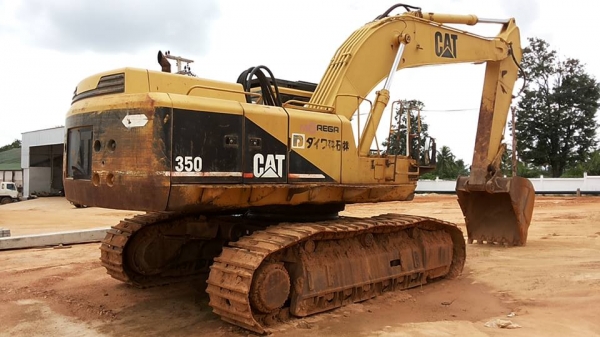 **2,400,000 บ.ต่อรอง/// แบคโฮ CAT 350 สวยเดิม **ขาย CAT 350 แบคโฮ รุ่นใหญ่ ขนาด 49ตัน HYD.EXCAVATOR CATERPILLAR 350 ปี1995 ซีเรียล.*7RK00330* สภาพเก่านอก ประมูลจาก JSSR. ไม่ค่อยได้ใช้งาน ครับ ใช้งาน 1x,xxx ชั่วโมง เครื่องเดิม ปั้มเดิม ไฟฟ้าเต็ม เครื่องCAT