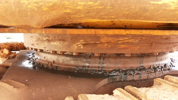 **2,400,000 บ.ต่อรอง/// แบคโฮ CAT 350 สวยเดิม **ขาย CAT 350 แบคโฮ รุ่นใหญ่ ขนาด 49ตัน HYD.EXCAVATOR CATERPILLAR 350 ปี1995 ซีเรียล.*7RK00330* สภาพเก่านอก ประมูลจาก JSSR. ไม่ค่อยได้ใช้งาน ครับ ใช้งาน 1x,xxx ชั่วโมง เครื่องเดิม ปั้มเดิม ไฟฟ้าเต็ม เครื่องCAT