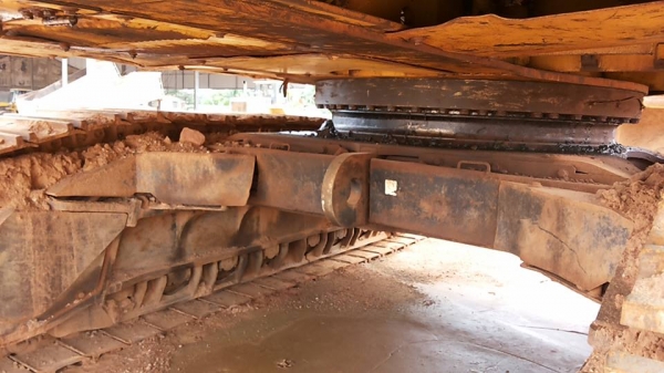 **2,400,000 บ.ต่อรอง/// แบคโฮ CAT 350 สวยเดิม **ขาย CAT 350 แบคโฮ รุ่นใหญ่ ขนาด 49ตัน HYD.EXCAVATOR CATERPILLAR 350 ปี1995 ซีเรียล.*7RK00330* สภาพเก่านอก ประมูลจาก JSSR. ไม่ค่อยได้ใช้งาน ครับ ใช้งาน 1x,xxx ชั่วโมง เครื่องเดิม ปั้มเดิม ไฟฟ้าเต็ม เครื่องCAT