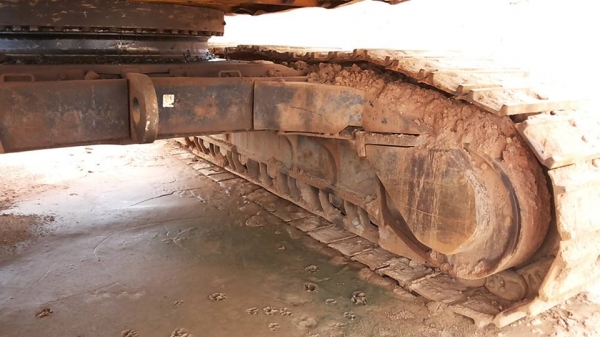 **2,400,000 บ.ต่อรอง/// แบคโฮ CAT 350 สวยเดิม **ขาย CAT 350 แบคโฮ รุ่นใหญ่ ขนาด 49ตัน HYD.EXCAVATOR CATERPILLAR 350 ปี1995 ซีเรียล.*7RK00330* สภาพเก่านอก ประมูลจาก JSSR. ไม่ค่อยได้ใช้งาน ครับ ใช้งาน 1x,xxx ชั่วโมง เครื่องเดิม ปั้มเดิม ไฟฟ้าเต็ม เครื่องCAT