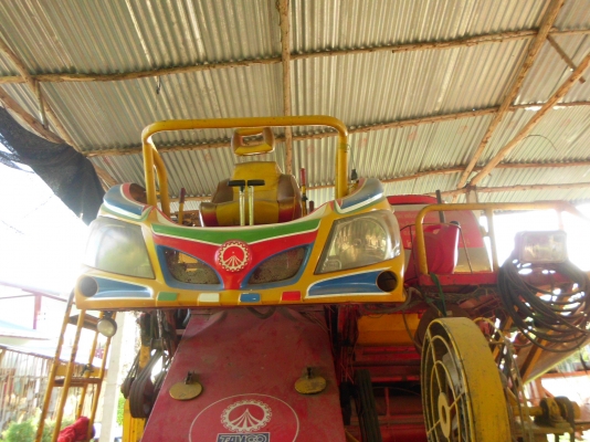 ขายรถเกี่ยวข้าวเกษตรพัฒนา รุ่นไอ้หนุ่มไวไฟ ขายรถเกี่ยวข้าวเกษตรพัฒนา รุ่นไอ้หนุ่มไวไฟ