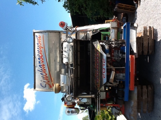 ขายรถเกี่ยวข้าวสินเจริญยนต์ ตัวเดิน19htเครื่องjo8c เทอร์โบแม่ปั้มไดกิ้น22ลอนเลอร์11ลูก