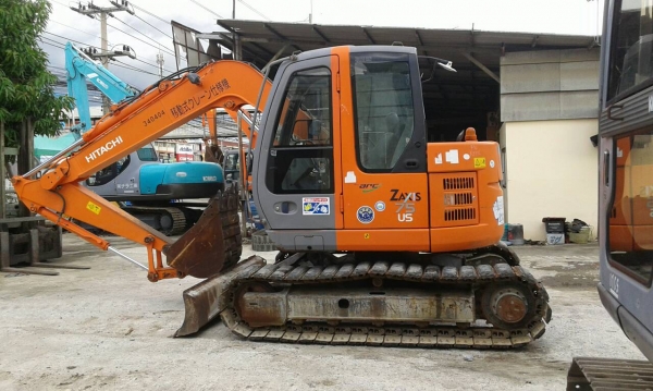 มาแล้ว HITACHI ZX75US เก่า ญี่ปุ่น  ไม่เคยใช้งานในไทย   สภาพสวยมากๆๆๆ    สนใจโทร 081-3848169  คมศักดิ์ เผ่าพงศ์ษา