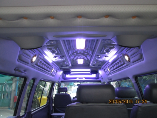 รถตู้ปี04สภาพสดๆเลยครับ5L3000cc รถตู้ปี04สภาพสดๆเลยครับ5L3000cc