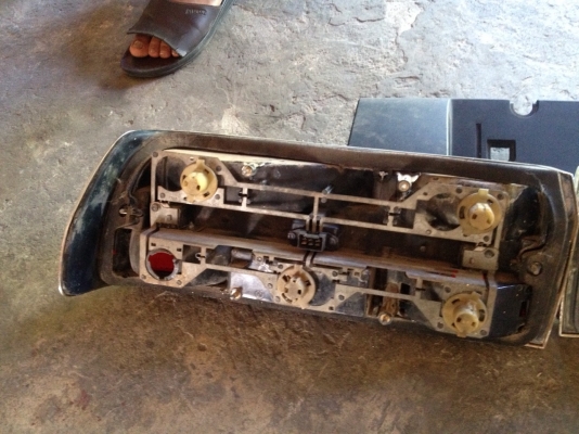 ขายไฟท้าย BMW E28