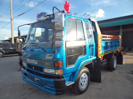 ขายถูกๆ(ไม่มีเล่ม)465000บาทรถอีซูซุร็อก6ล้อดั้มเครื่อง195แรง เบรกทิฟฟี เพาเวอร์