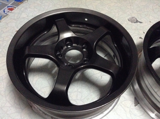 แม็ก japan แท้ Desmond Xrv ขอบ 17 นิ้ว 5 รู 114 มีคู่เดียว