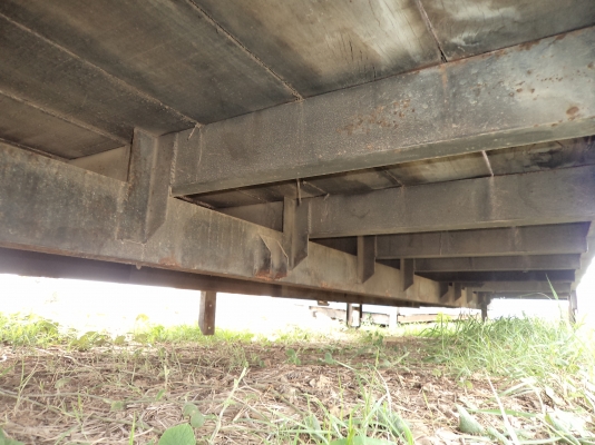 ขาย25000บาทกะบะรถ6ล้อสภาพดี ช่วงยาว5.60 กวาง2.30 คัซซีกวาง80