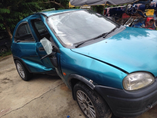 ขายเป็นอะไหล่ครับ รถขับได้ครับเกียร์ออโต่