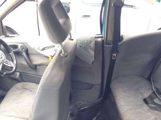 ขายเป็นอะไหล่ครับ รถขับได้ครับเกียร์ออโต่