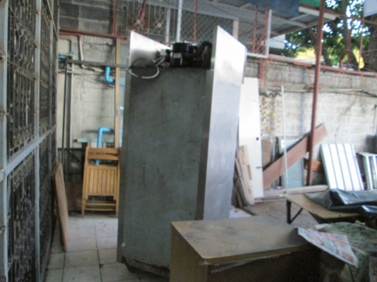 ตู้แช่  แสตนเลส  หนา   ได้มาตรฐาน  สภาพสวยมากๆ  ไม่มีผุ