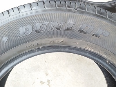 ขายยาง215/65/16 ปี 0114 DUNLOP SP LT37 4 เส้น