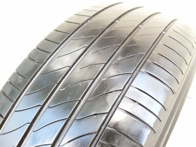 ขายยาง205/60/16 ปี 13 MICHERLIN 3 ST 4 เส้น ขายยาง205/60/16 ปี 13 MICHERLIN 3 ST 4 เส้น