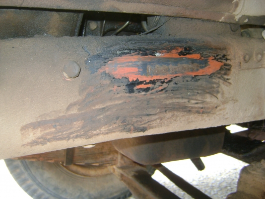 เทรนเลอร์ EH 700  168 แรง เกียร์กลาง พวงมาลัยเพาเวอร์   ราคา  225,000 บาท