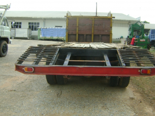 เทรนเลอร์ EH 700  168 แรง เกียร์กลาง พวงมาลัยเพาเวอร์   ราคา  225,000 บาท