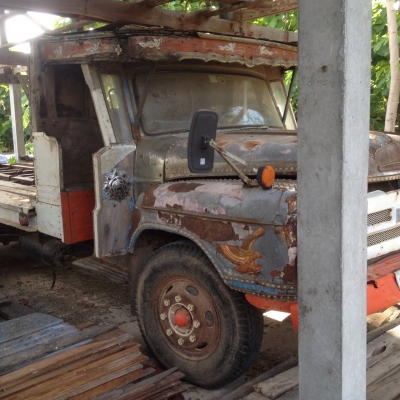 ISUZU   10 ล้อ2 เพลา