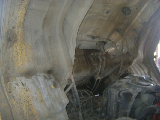 FB 117 แรง (รถประมูล สองแสนสาม กม.)  รถตามภาพ   ราคา  400,000  บาท