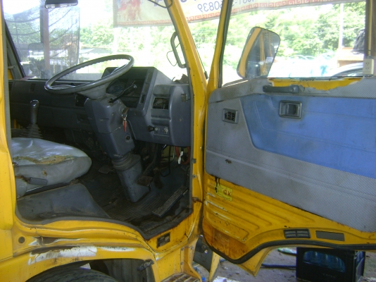 FB 117 แรง (รถประมูล สองแสนสาม กม.)  รถตามภาพ   ราคา  400,000  บาท