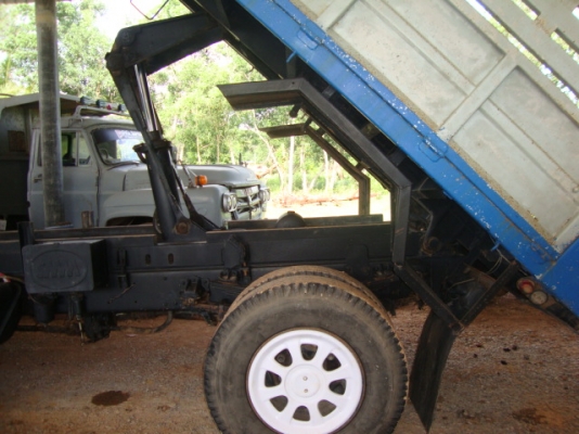 รถดั้ม 6 ล้อใหญ่ HINO *สิงห์ไฮเทค* FF3H 195 แรงม้า *