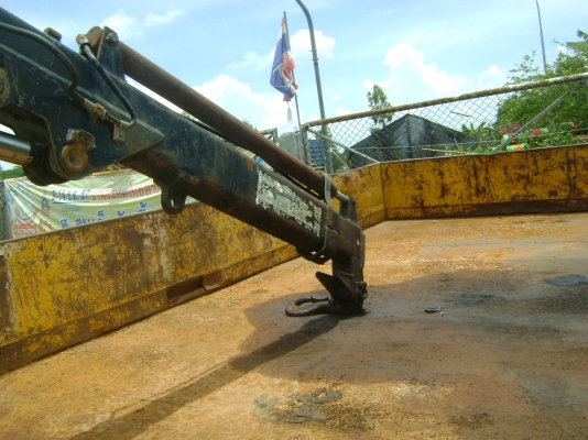 เครื่องEH 700  168 แรง เฮียบ 3 ตัน  ยืดยาว  9 เมตร ( รถหลวง.เอกสารเดือนกว่าๆ ครับ )  ตามภาพ ราคา  480,000  บาท ด่วนๆ ครับราคานี้