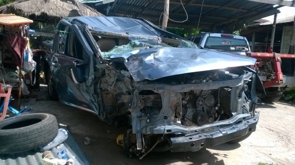 ขายตามสภาพ ISUZU DMAX Super Titanium ปี 2011 เครื่อง 2.5 Hilander 4 ประตู ไม่โดนเครื่อง เอกสารทะเบียนครบครับ