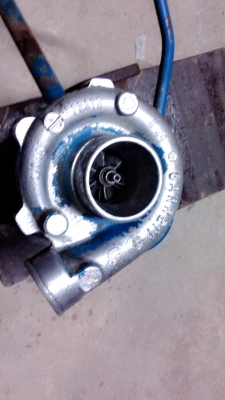 ขายเทอร์โบรถไถฟอร์ด  เขาควาย  แป๊บน้ำมัน  ครบชุด