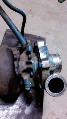 ขายเทอร์โบรถไถฟอร์ด  เขาควาย  แป๊บน้ำมัน  ครบชุด