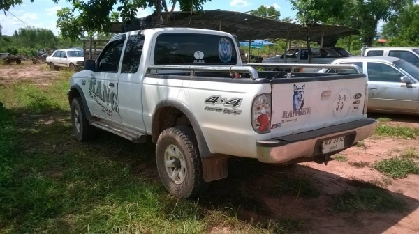 ขาย FORD เครื่อง 2.9 4X4 ปี 2002 สภาพสวยพร้อมใช้งาน ทะเบียนพร้อมโอน