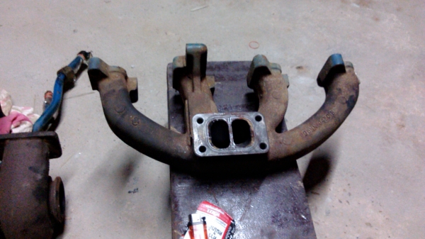 ขายเทอร์โบรถไถฟอร์ด  เขาควาย  แป๊บน้ำมัน  ครบชุด