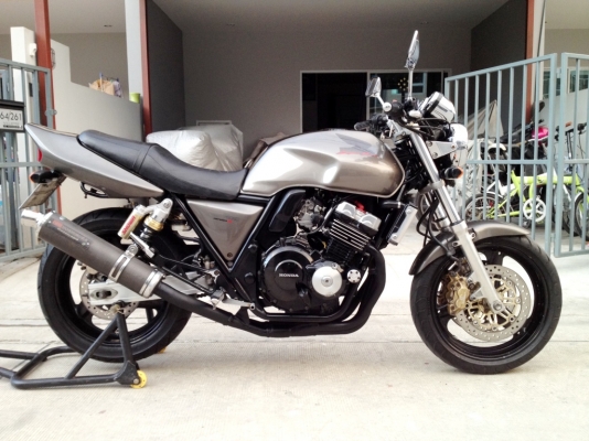 ขาย CB400 SF ปี98 เวอชั่นS สวยๆ อินวอย สรรพสามิตแท้ ราคา 69000 บาท