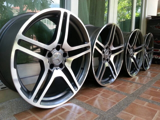 ล้อเล็บเหยี่ยว15 พร้อมยาง BF goodrich 31 10.5 R15 ปี11 สภาพสวยๆ