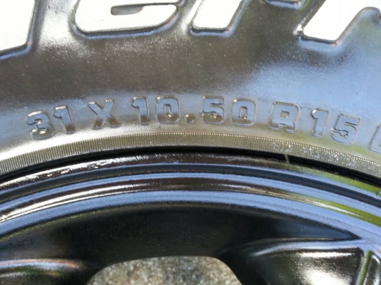 ล้อเล็บเหยี่ยว15 พร้อมยาง BF goodrich 31 10.5 R15 ปี11 สภาพสวยๆ