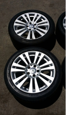 ล้อ BENZ ขอบ17 กว้าง7.5นิ้ว off +47 พร้อมยาง Goodyear 225 45 17 ดอกเยอะ