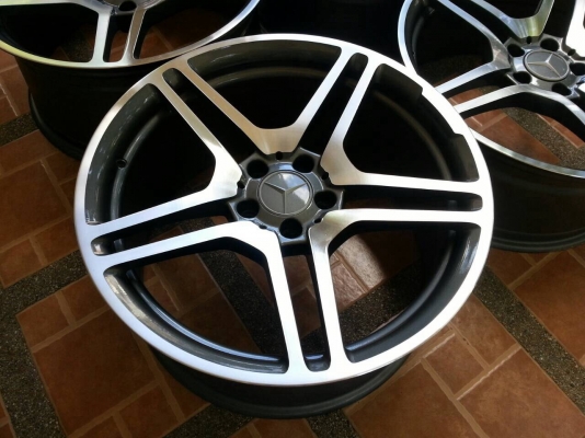 ล้อ AMG ขอบ19 หน้า 8.5 หลัง 9.5 สภาพใหม่มาก