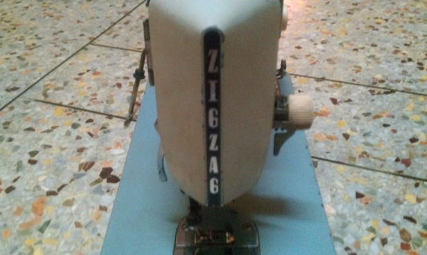 ขายจักรเย็บผ้าแนวๆคลาสสิค