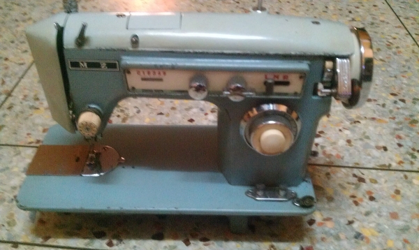 ขายจักรเย็บผ้าแนวๆคลาสสิค